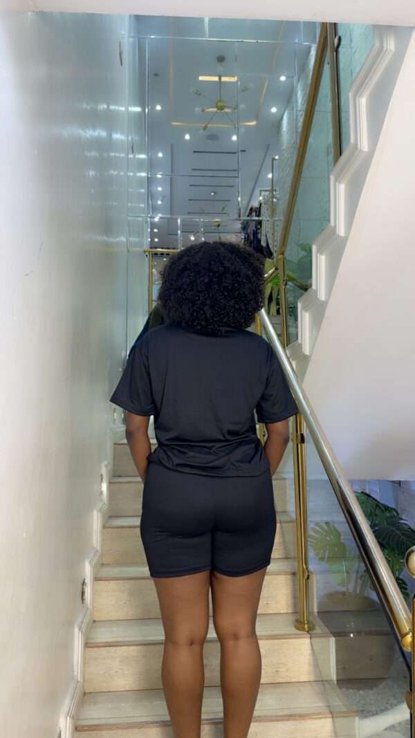 2 piece set